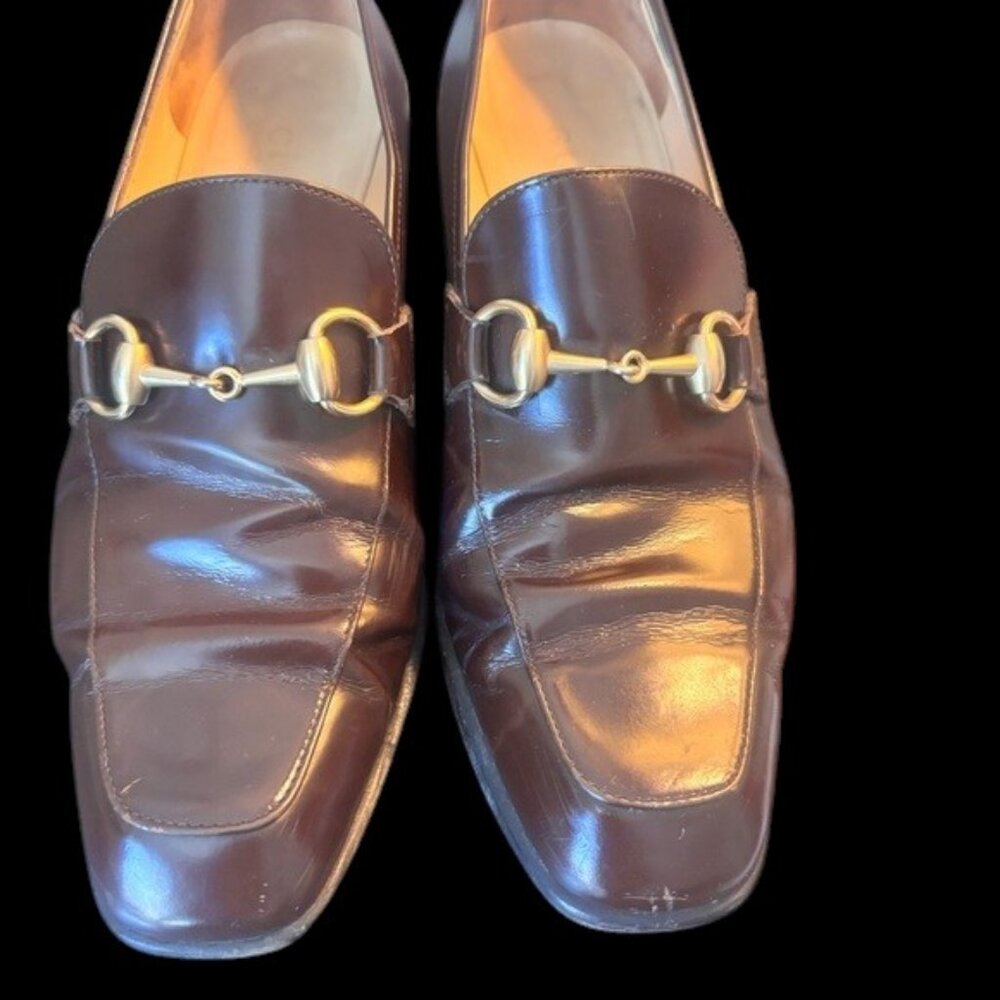 Gucci Women’s Chocolate Brown Leather Horsebit Loafers – Size 8 |